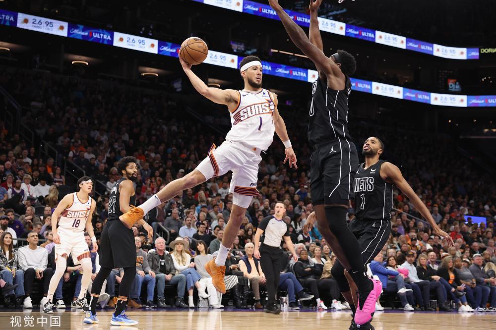 与亚马尔签 与亚马尔签