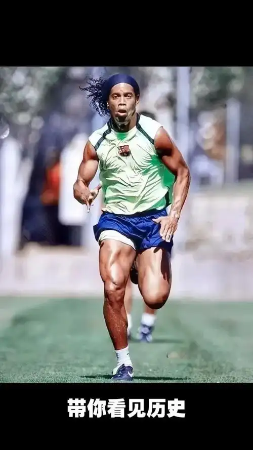 本赛季在英 本赛季在英